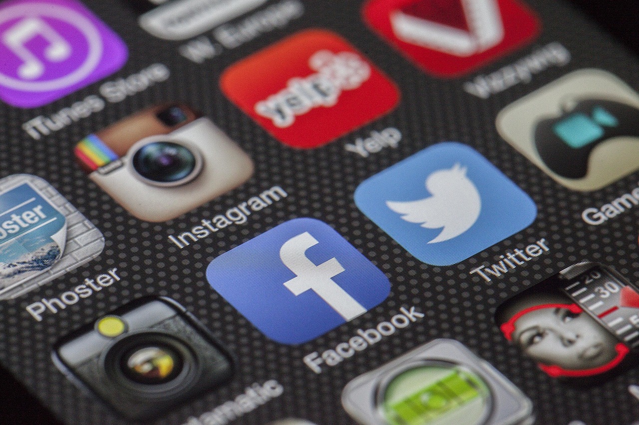 Alternatives to Instagram for Private Story Sharing: Top Private Story Sharing Apps